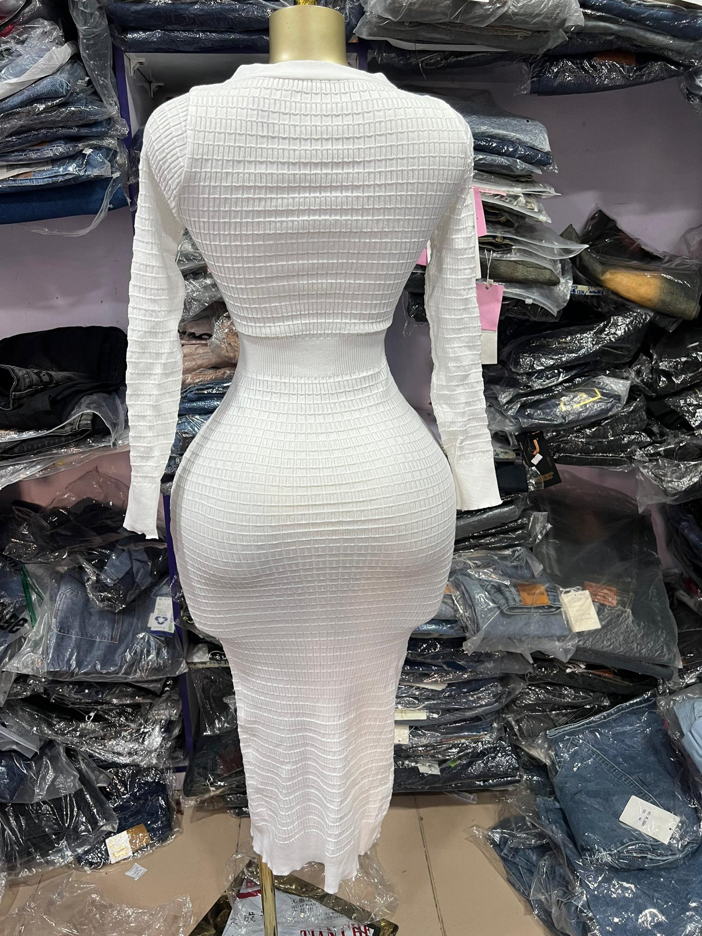 Dress ,0014 size 6-16