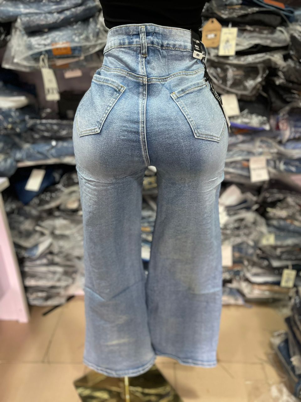 Fashionnova boyfriend jeans 8499