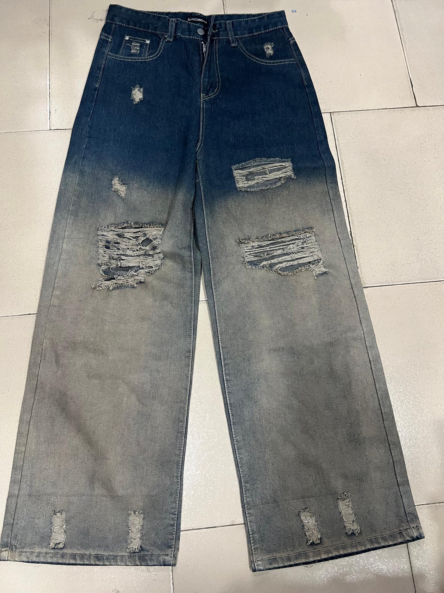 2 toned ripped jean 1100