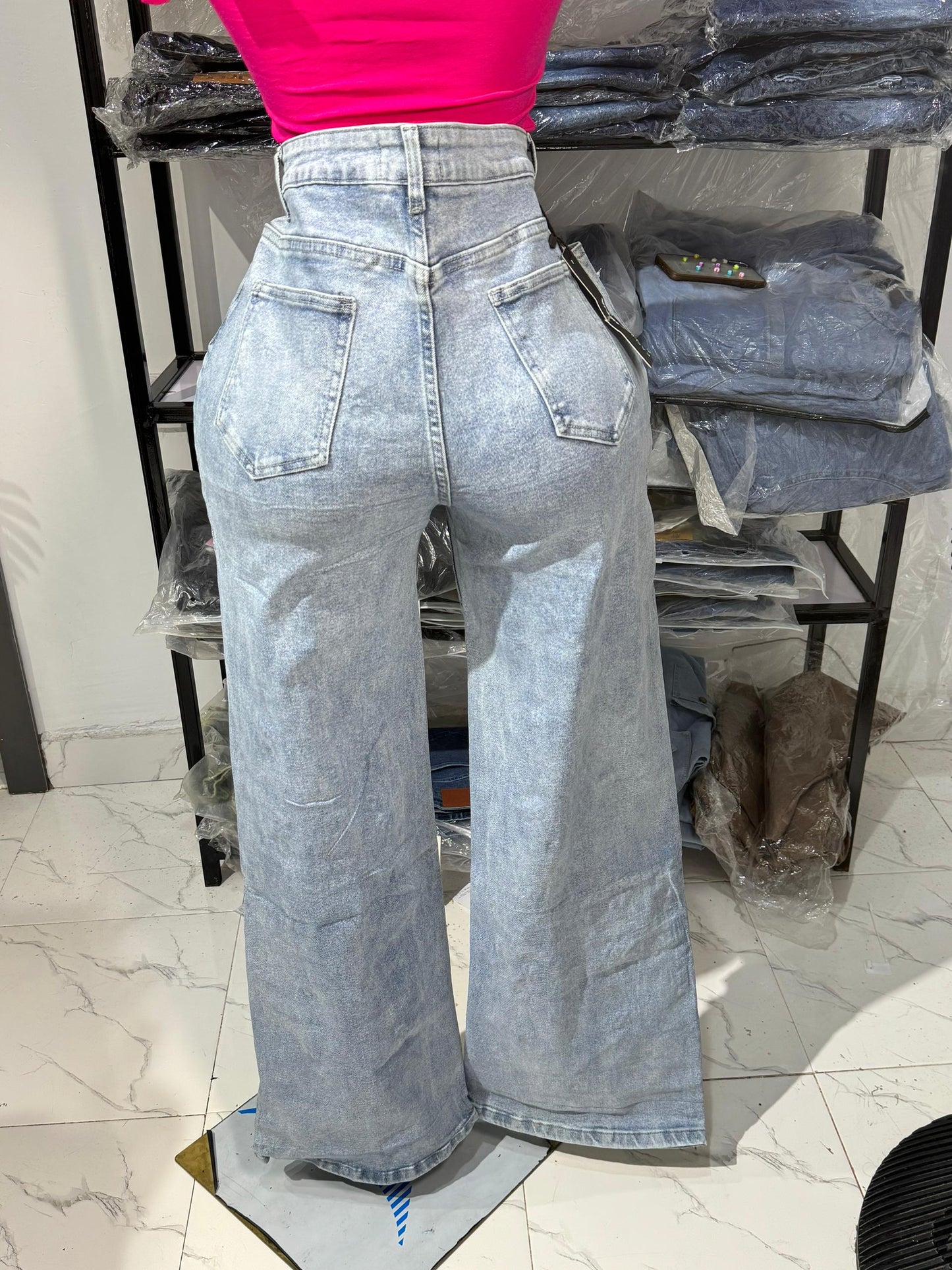 Fashionnova boyfriend jeans W11