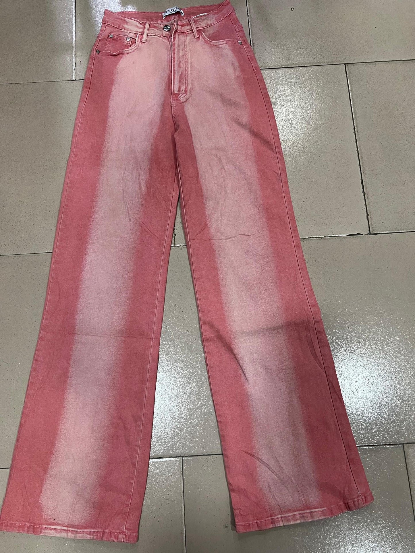 2 toned pink boyfriend jean