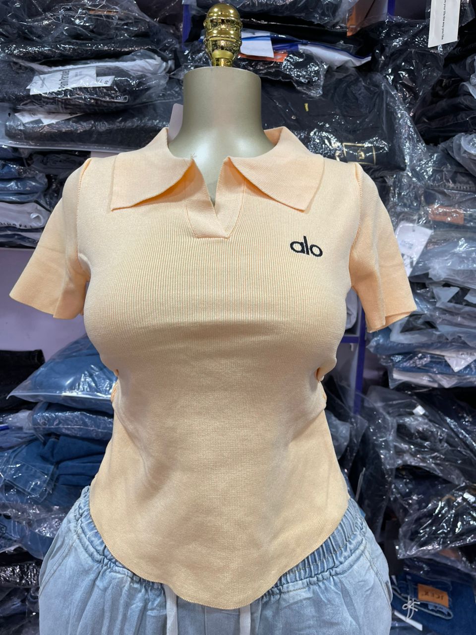 Amy wu colar top 6851 size 6-16