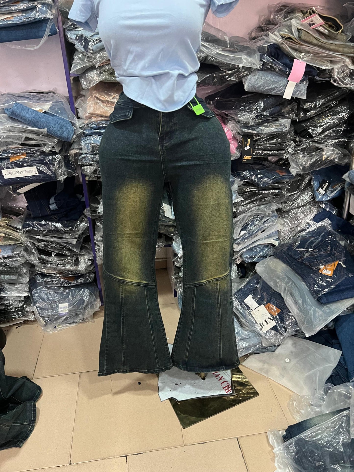 2 toned boot cut jean PFE:502ng032