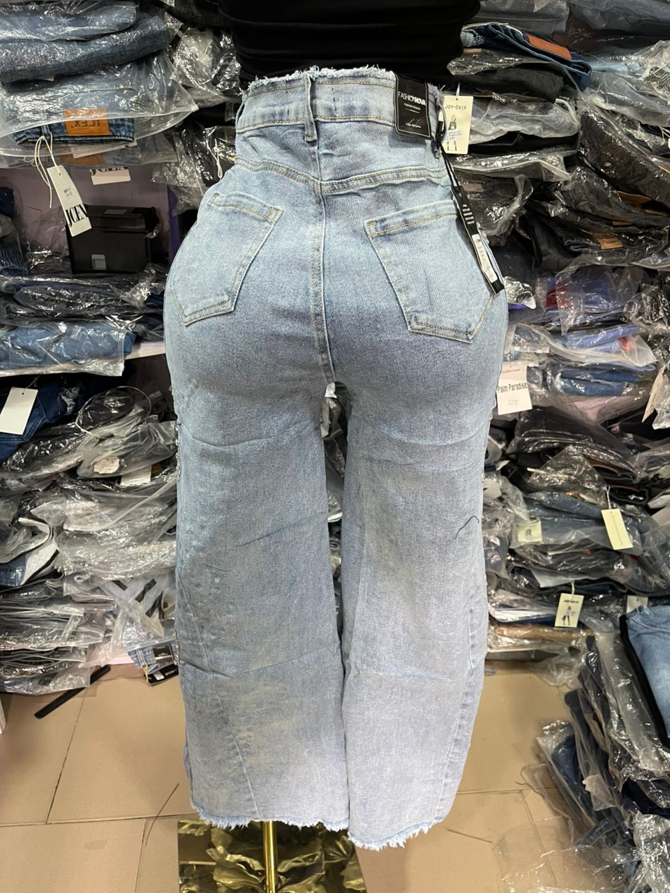 Fashionnova boyfriend jeans W072