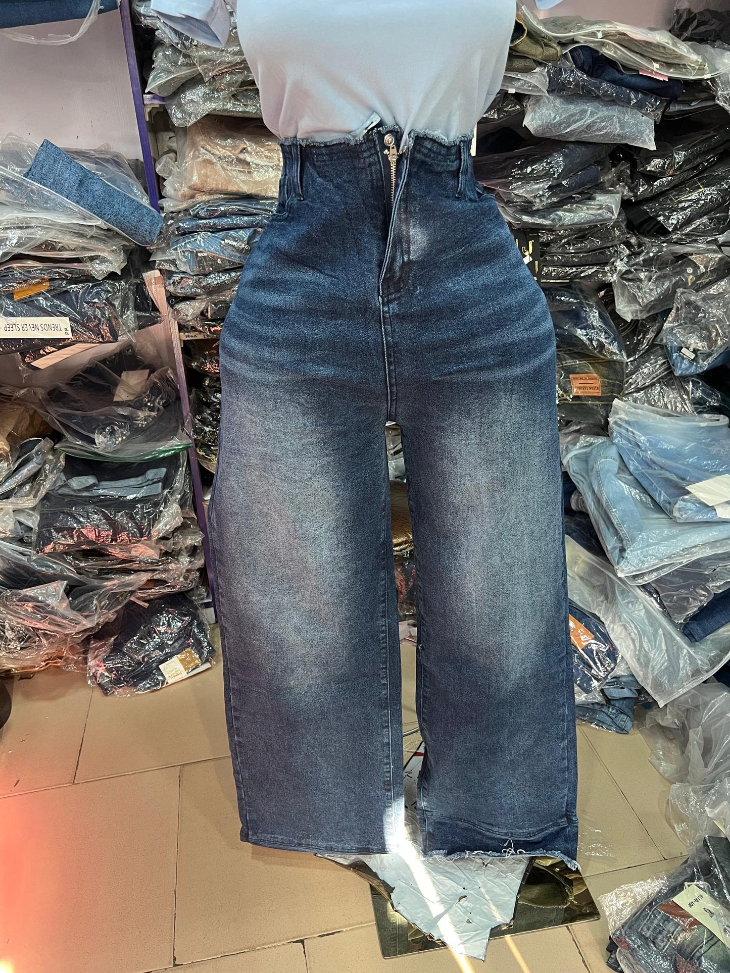 2 toned blue boyfriend jean 5038 SE0579