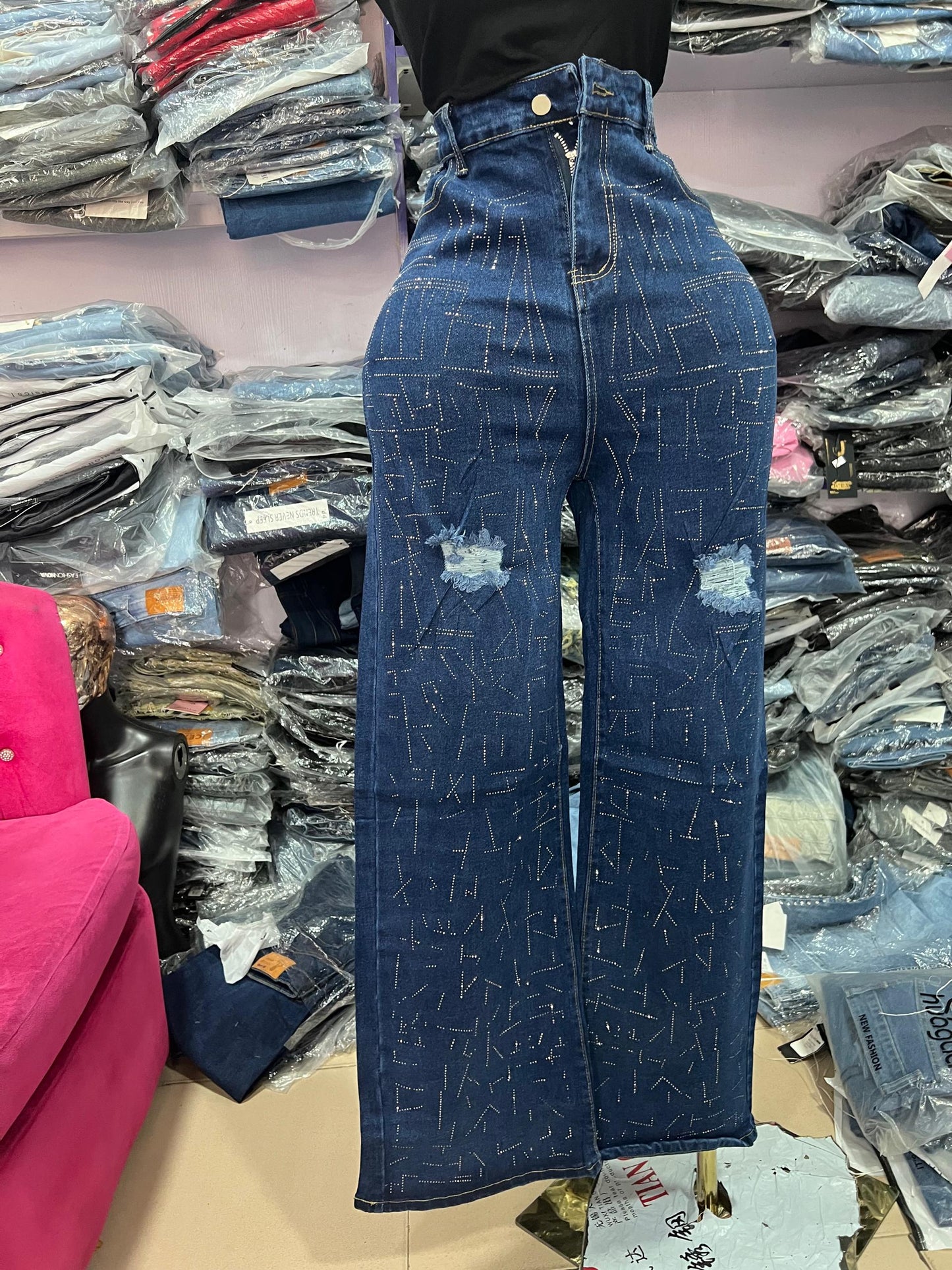 Ripped stone jean 281
