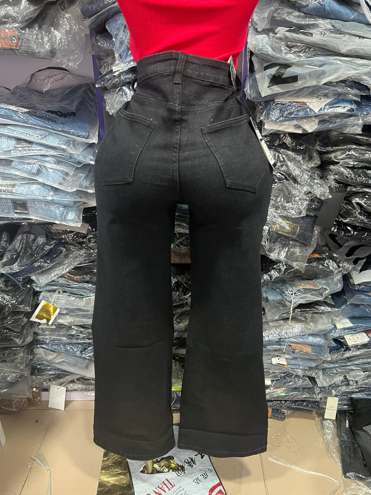 Fashionnova boyfriend jeans W16