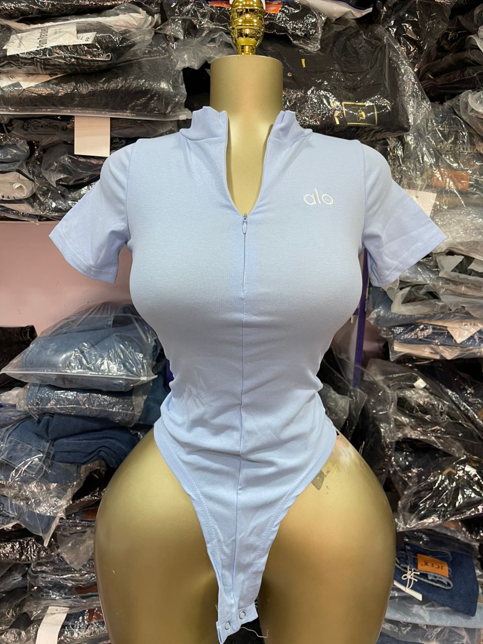 Alo pin down top 0378 size 6-16
