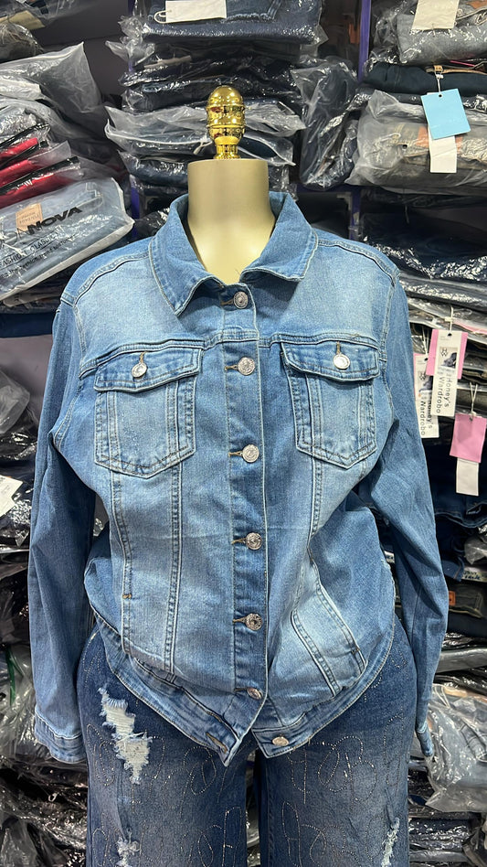 Stonewashed Long-sleeved jean jacket