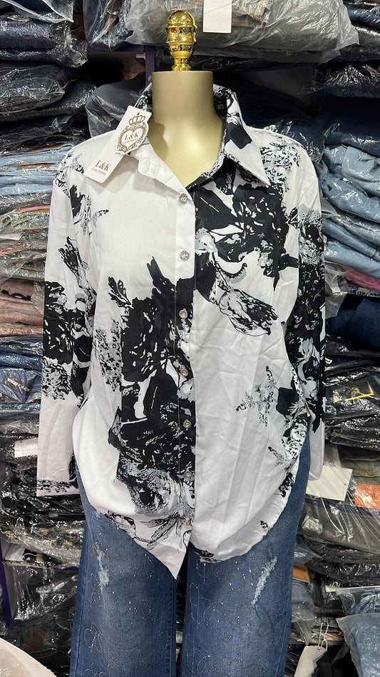 Long sleeve shirt size10-16