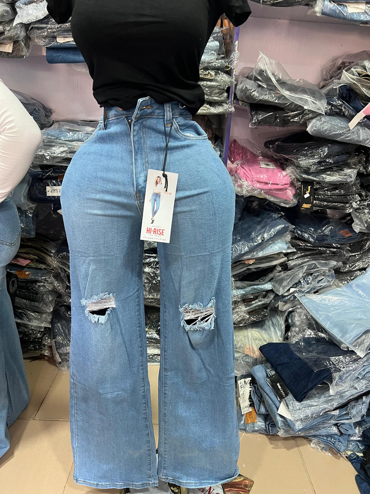 Ripped high-rise boyfriend jean Cj21428f57