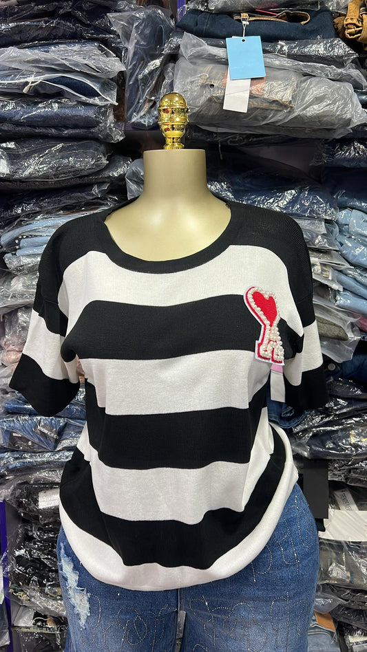 Black and white top with beaded design size6-16