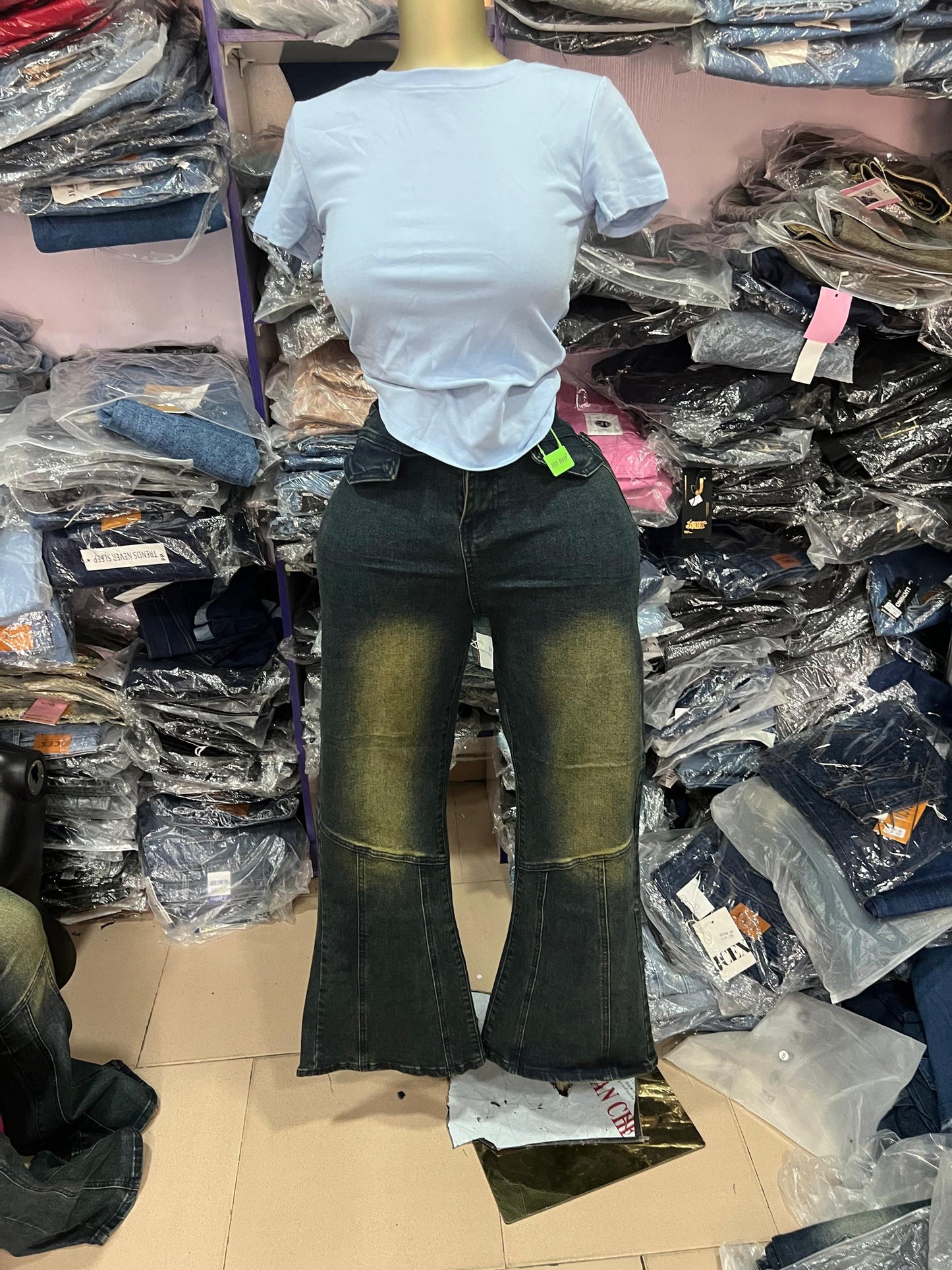 2 toned boot cut jean PFE:502ng032